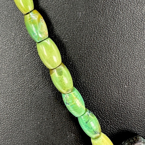 Tibetan Turquoise Stone Pendant Necklace Green Stone Beads Sterling Clasp 17” - Picture 4 of 11